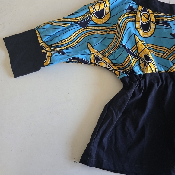 African Print Blouse Women L Blue Green 3/4 Sleeves Shoulder Buttons Flowy Artsy - Picture 5 of 8